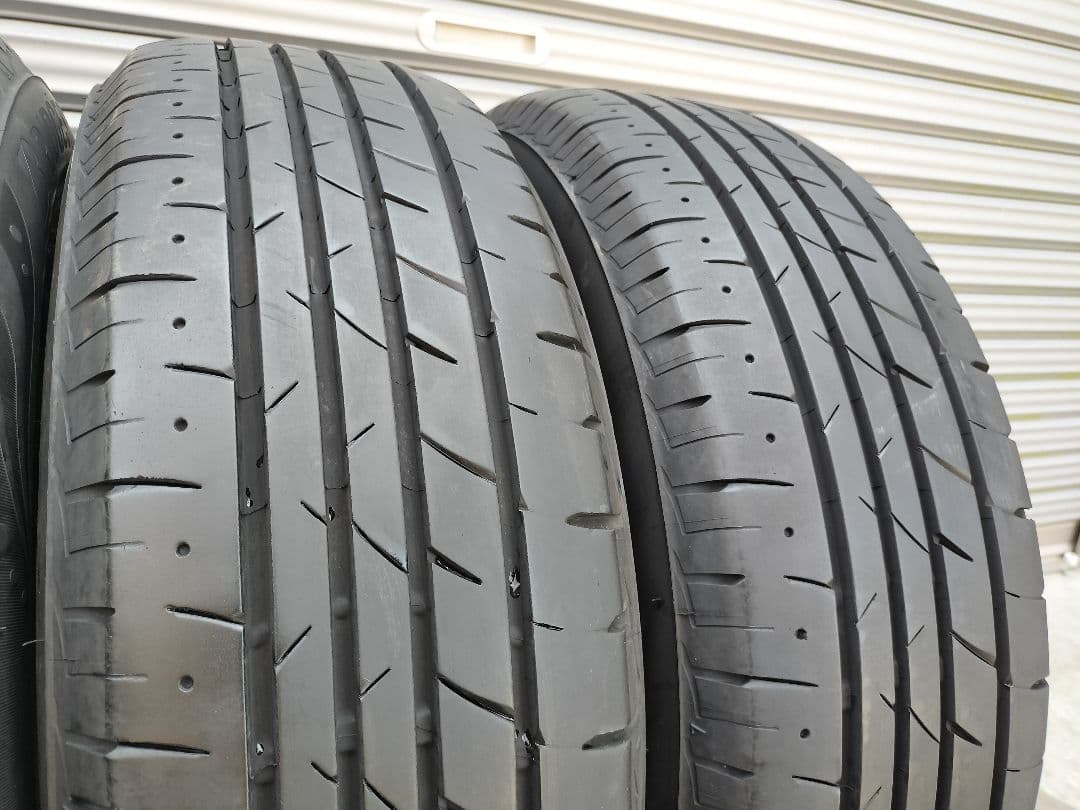 2023年製 プレイズ PX-RV2 195/65R15 バリ溝４本セット