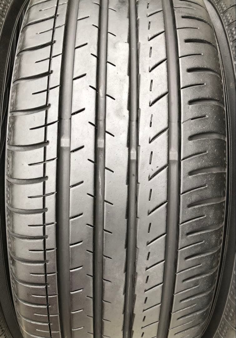205/55 R16 YOKOHAMA BluEarth-GT AE51、