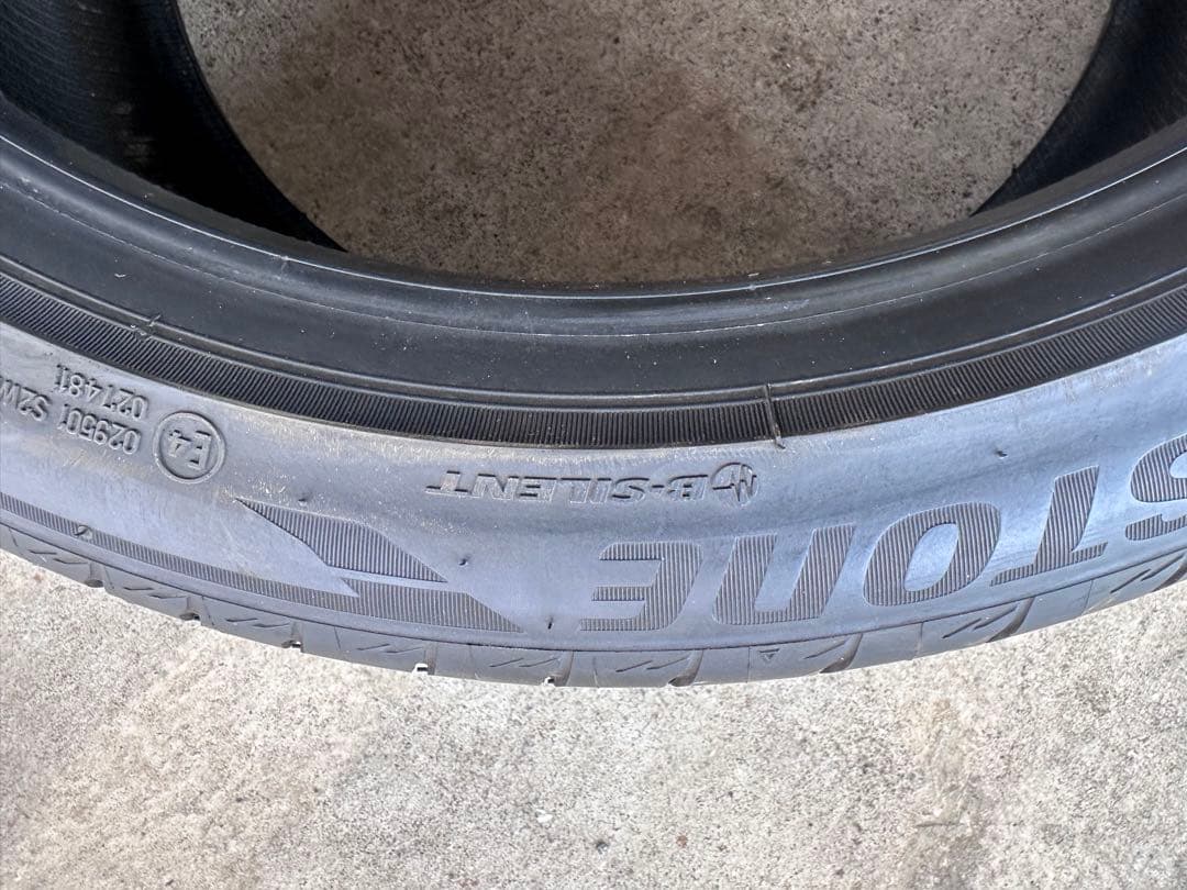 ブリヂストン　ポテンザS007 B-SILENT 275/35R19 ほぼ新品溝