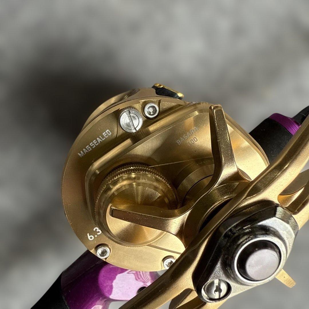 さ*き様 DAIWA　バサラ　１００竿付き
