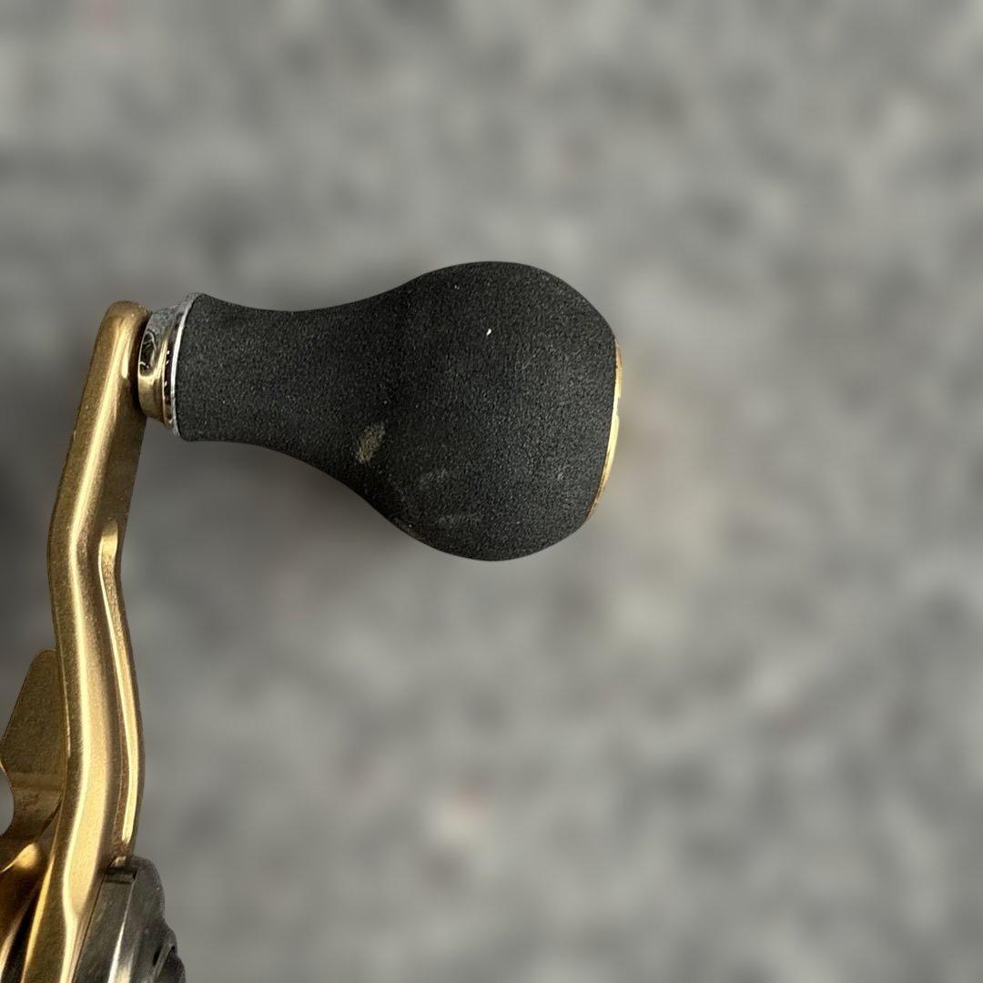 さ*き様 DAIWA　バサラ　１００竿付き