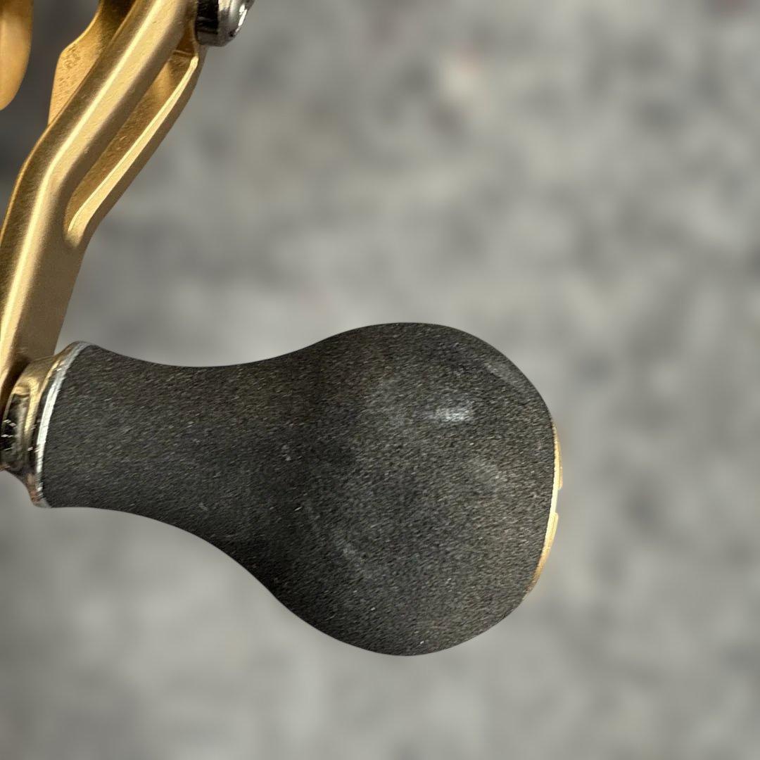 さ*き様 DAIWA　バサラ　１００竿付き