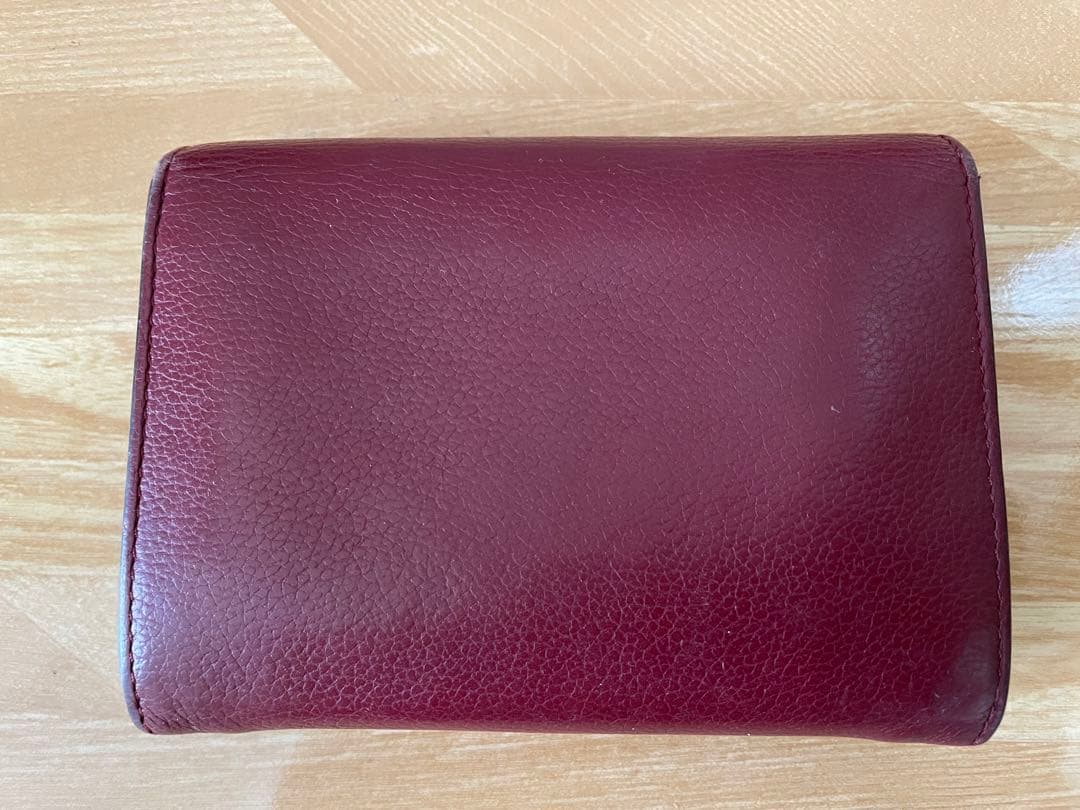 Cartier(カルティエ)Cドゥ　バーガンディ　二つ折り財布