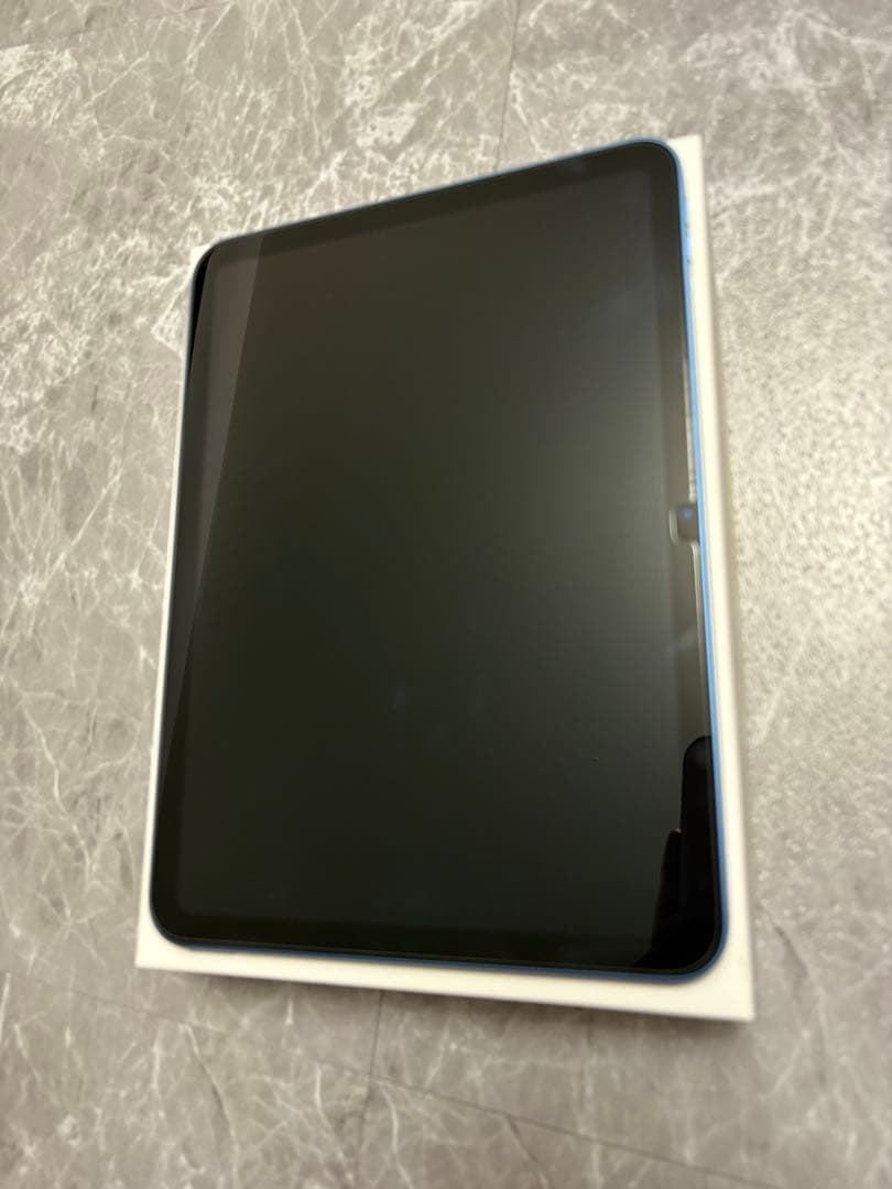 開封済み/未使用　iPad A16 11世代 128GB Wi-Fi ブルー