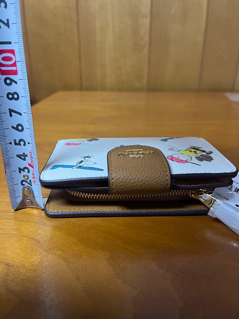【新品未使用】COACH コーチ コラボ スヌーピー 二つ折財布