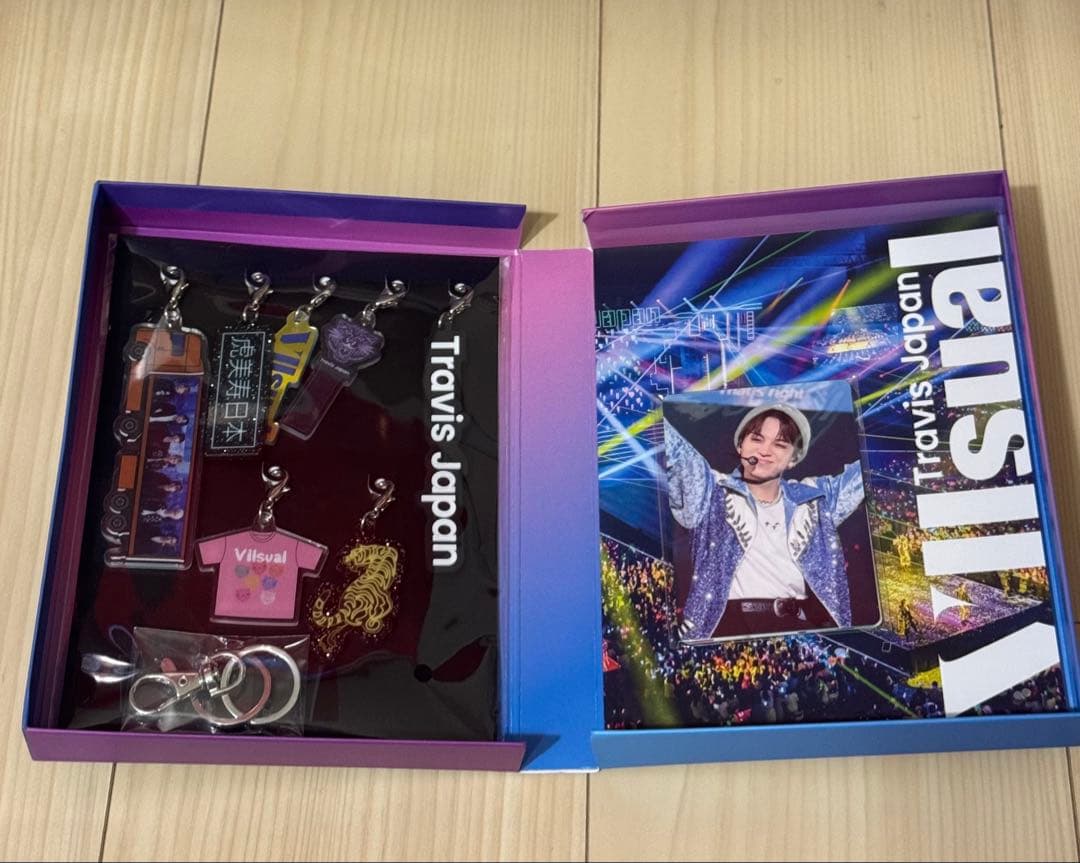 邦楽 Travis Japan Visual Concert Tour 2025