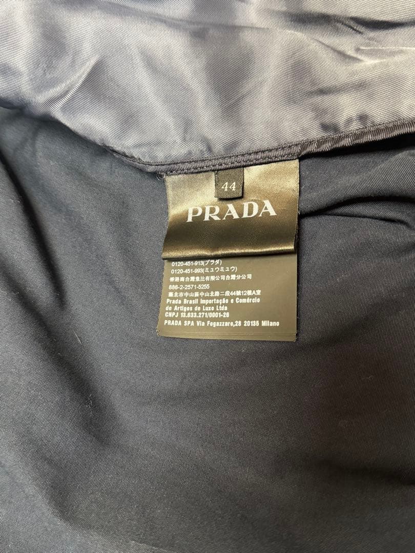 PRADAブルゾンネイビーサイズ44