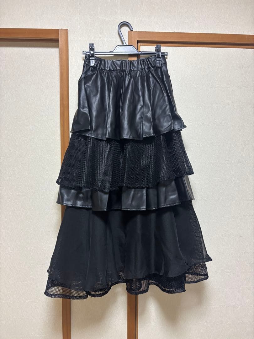 HARE フェイクレザーシアーティアードスカート