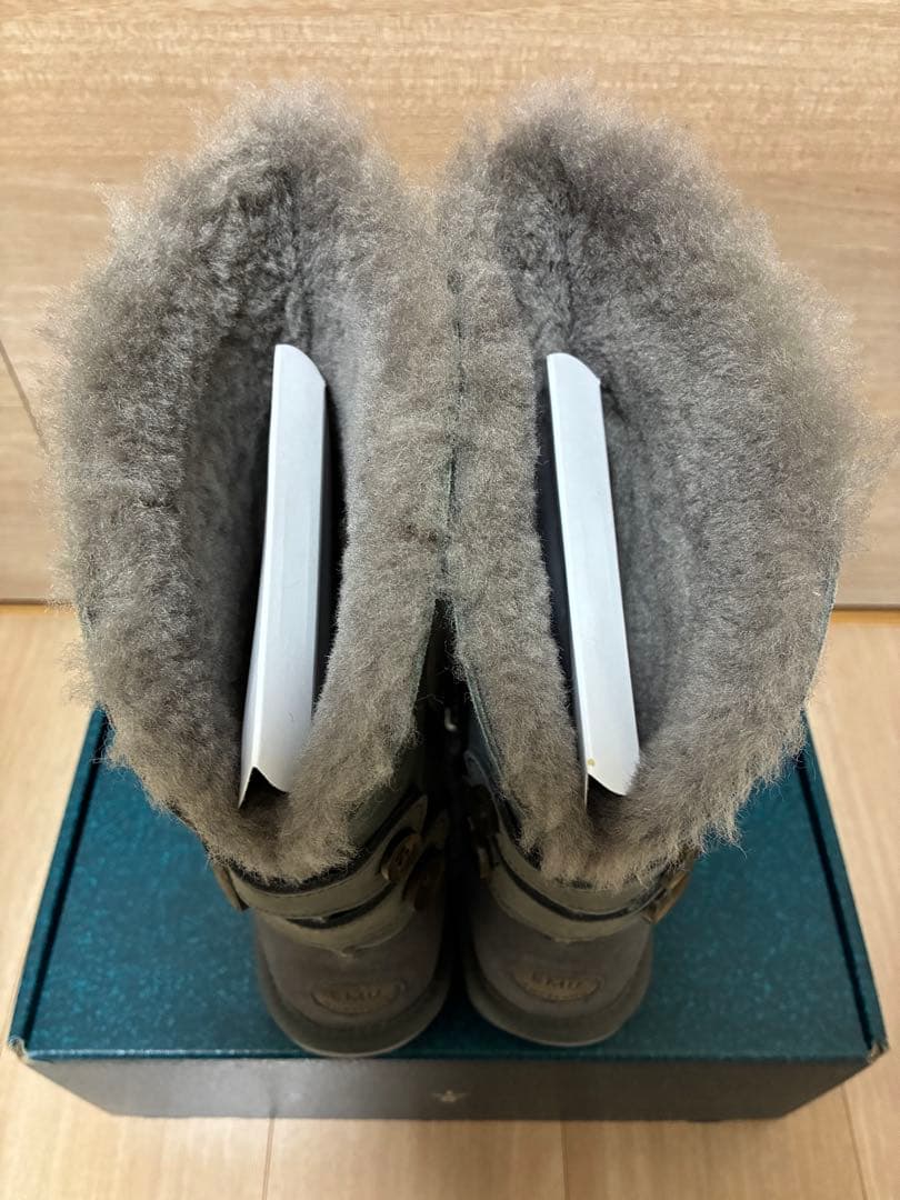 あいのり 未使用品 emu ムートンブーツAlba 23cm