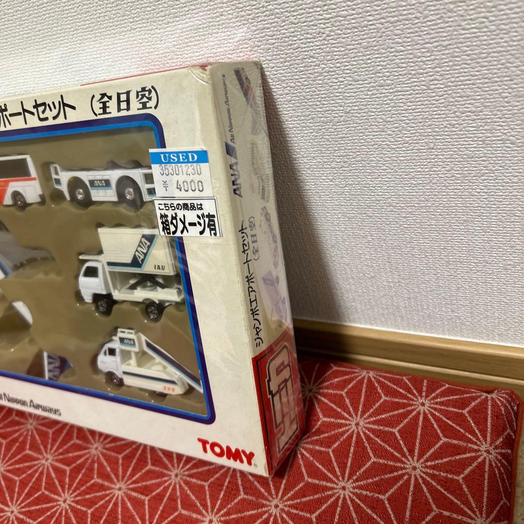 611 トミカ ANA ジャンボエアポートセット