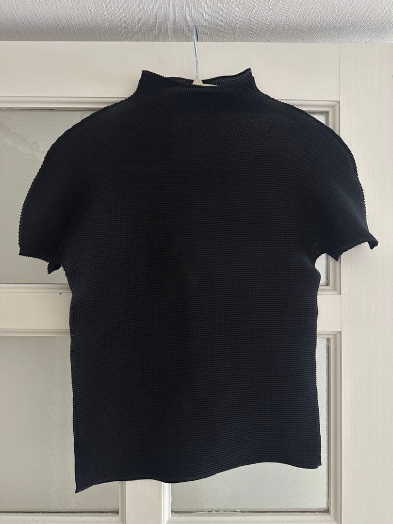 me ISSEY MIYAKE ハイネック 半袖 トップス ブラック