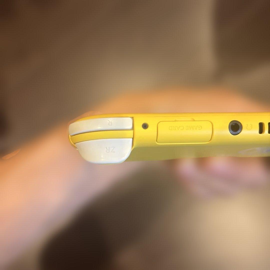 Nintendo Switch Lite 本体 黄色　動作良好