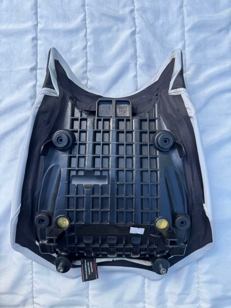 CBR250RR MC51 フロントシート
