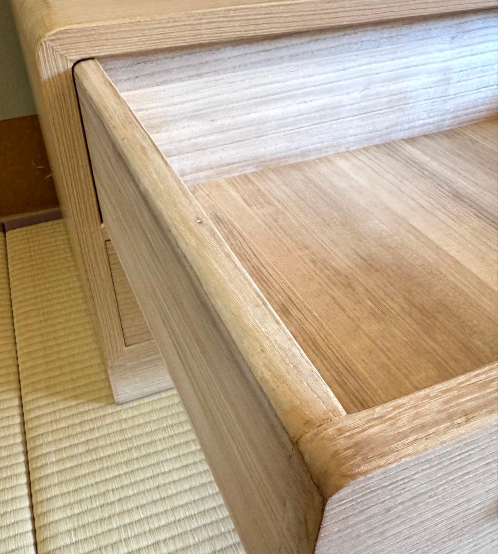 ヒロユキです。最高級 総桐 帯箪笥 特注 低め横型 美品 着物箪笥