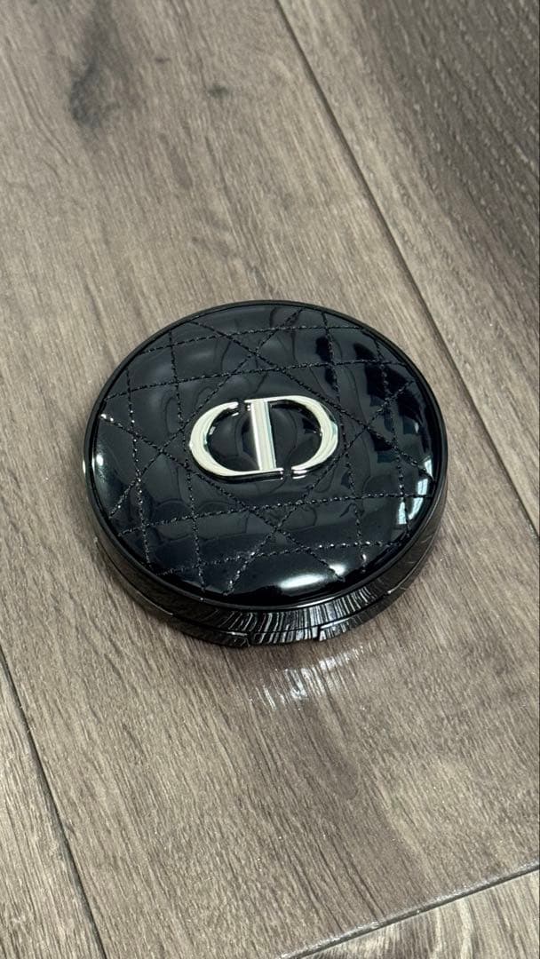 Dior イドラ グロウ クッション 2N ディオール