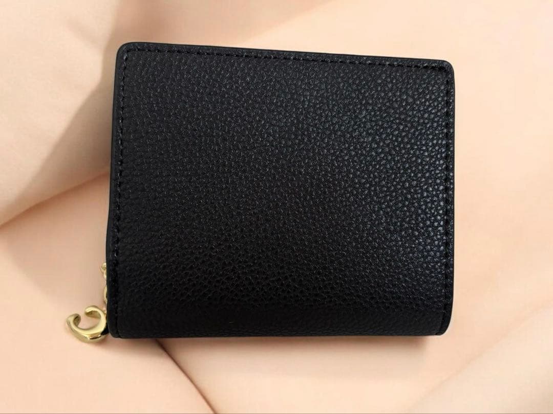 【新品】COACH ★二つ折り財布新品