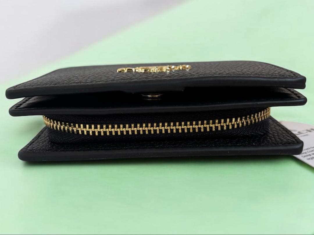 【新品】COACH ★二つ折り財布新品