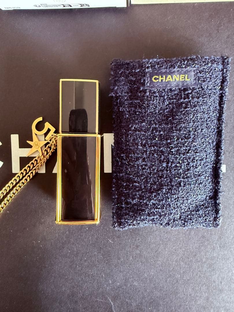 A &M　CHANEL シャネル　クリスマスコフレ限定チャーム N°5