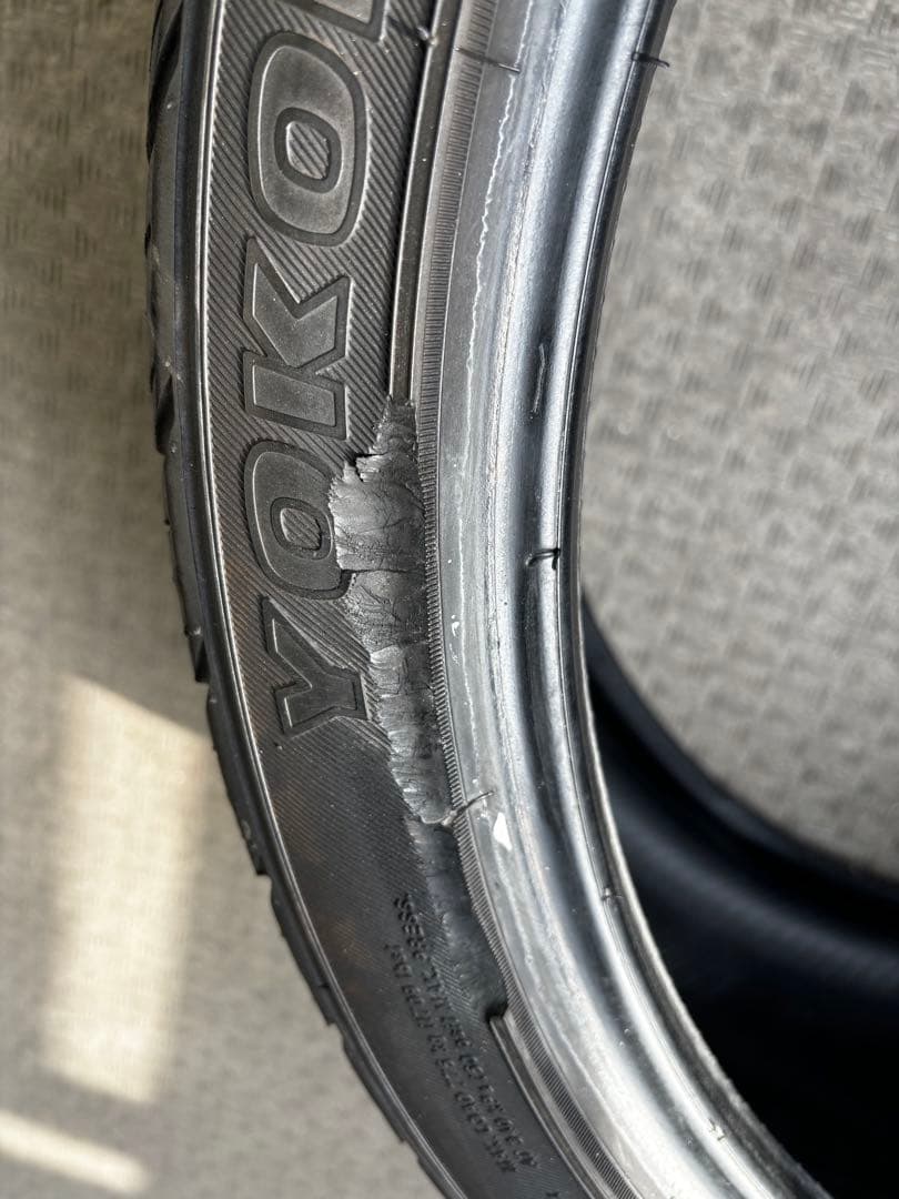 ！バリ溝23年製造年！255/35r22 ヨコハマパラダ