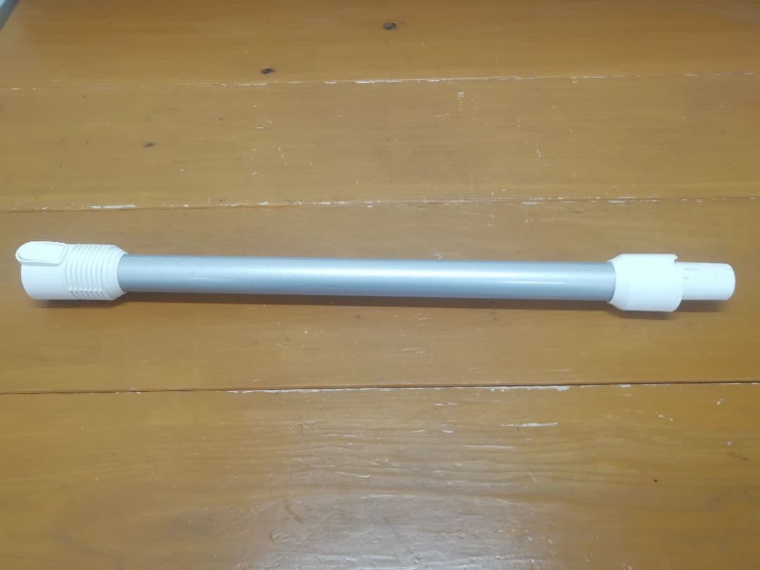 N519 アイリスオーヤマ サイクロンスティッククリーナー SCD-142P-W