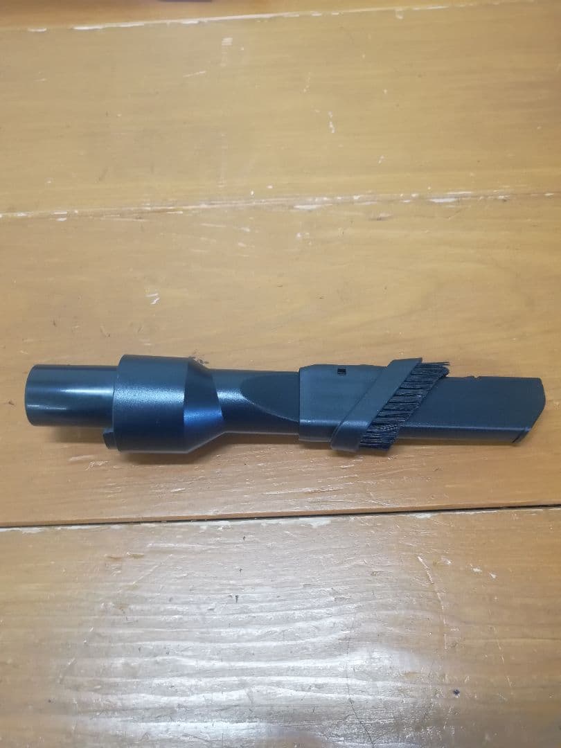 N519 アイリスオーヤマ サイクロンスティッククリーナー SCD-142P-W