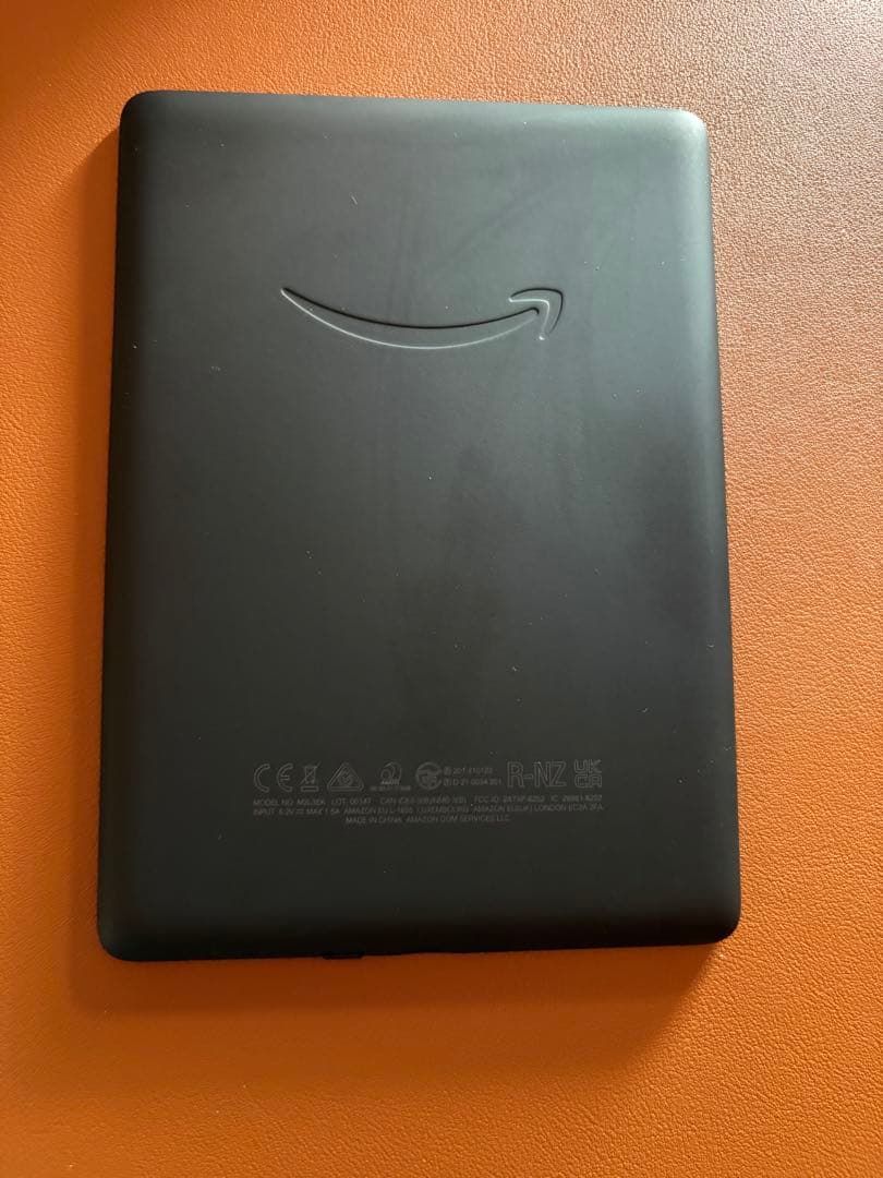 Kindle Paperwhite 第11世代 16GB ブラック(カバー付き)
