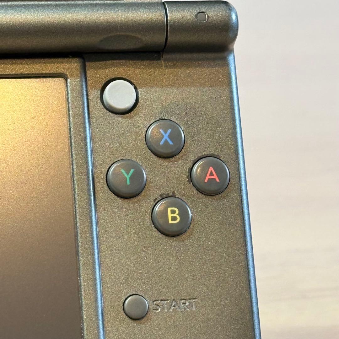 4-084 Newニンテンドー3DS LL メタリックブラック 上IPS搭載
