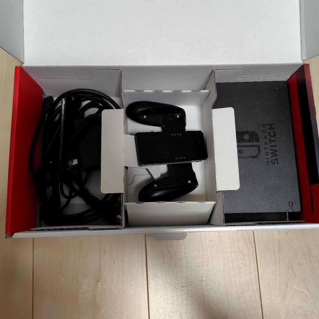 ニンテンドースイッチ　本体付属品全て有り　1個