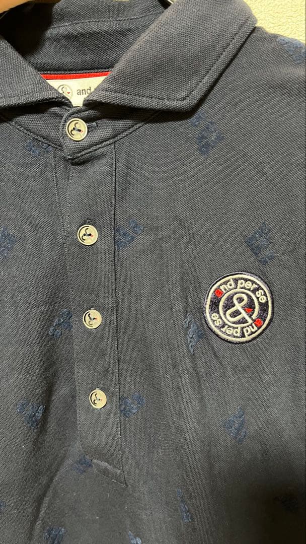 【美品】アンパスィ　長袖シャツ