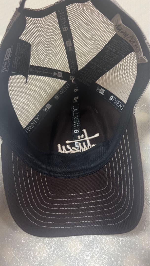 Stussy Newera メッシュキャップ