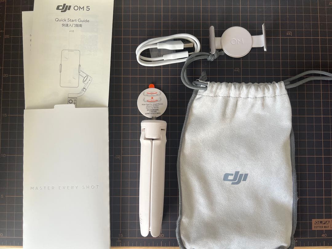 DJI OM 5 スマホ用 手持ちジンバル サンセットホワイト