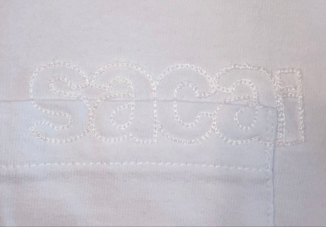 未使用　限定　sacai サカイ　ホリデー　刺繍　ロゴ　Tシャツ　白
