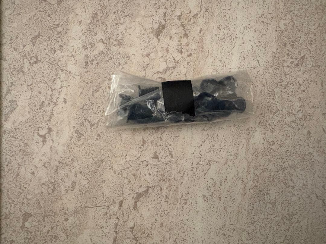 PREDUCTS　PC Mount - L - 高さ60cm / Black