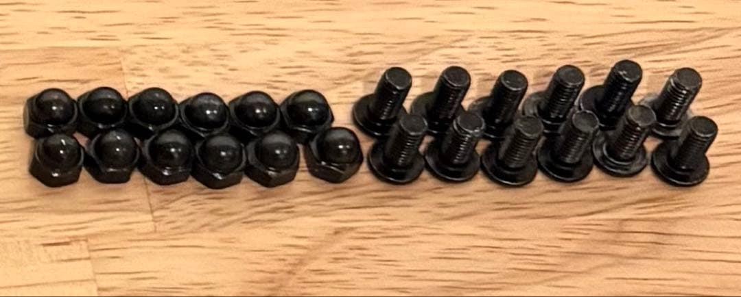 PREDUCTS　PC Mount - L - 高さ60cm / Black