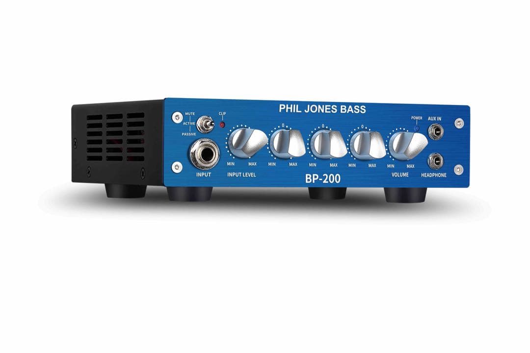 ベース Phil Jones Bass BP-200