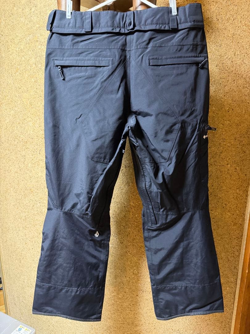 【新品未使用】VOLCOM L GORE-TEX 23-24
