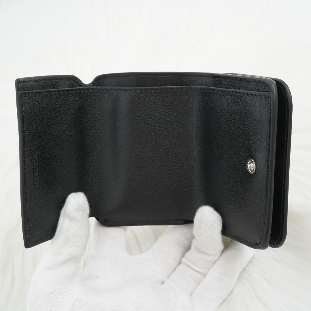 新品未使用品　箱付き　BALENCIAGA 三つ折り財布　メタリックブラック