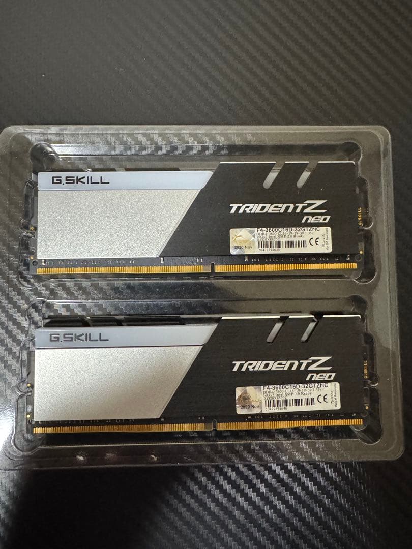 メモリー G.SKILL TRIDENT Z NEO DDR4 32GB (16GBx2)