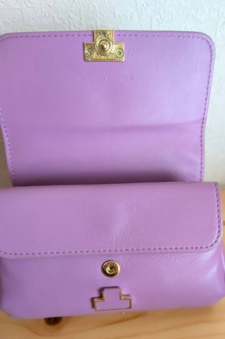 IACUCCI イアクッチ　財布　アバウォレット