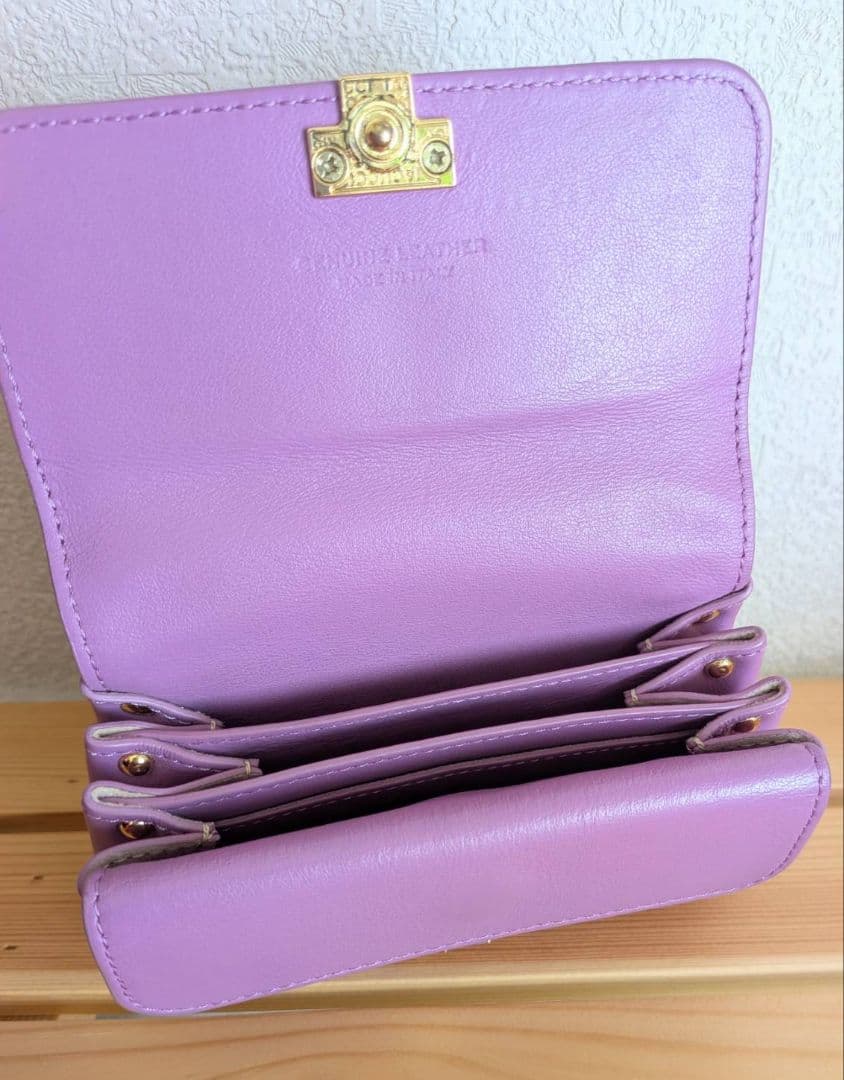 IACUCCI イアクッチ　財布　アバウォレット