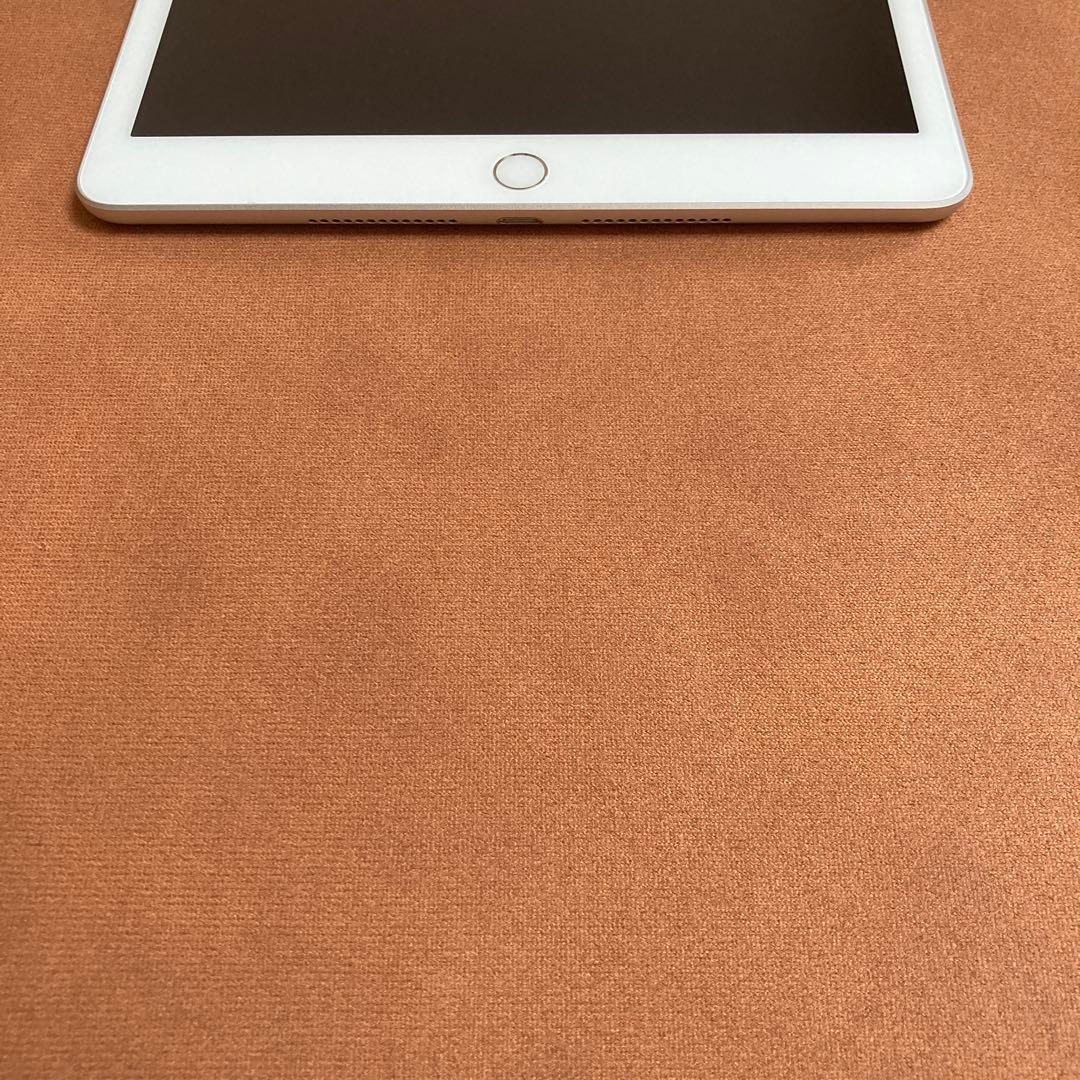 709【早い者勝ち】電池良好☆iPad8 第8世代 32GB WIFIモデル☆