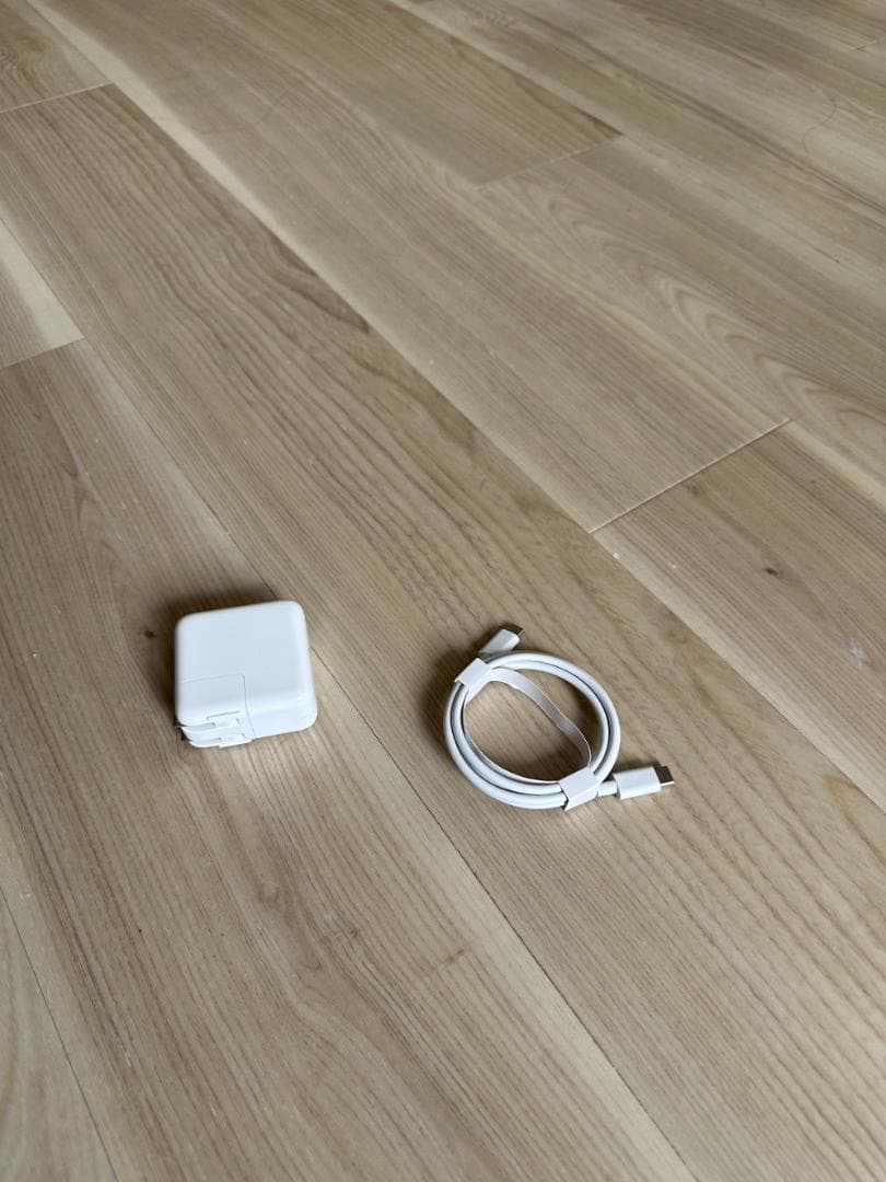 Apple MacBook 13インチ 2020 i5 シルバー
