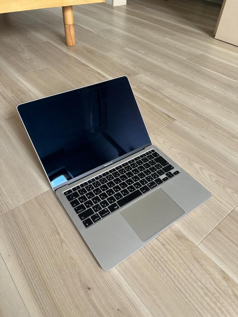 Apple MacBook 13インチ 2020 i5 シルバー
