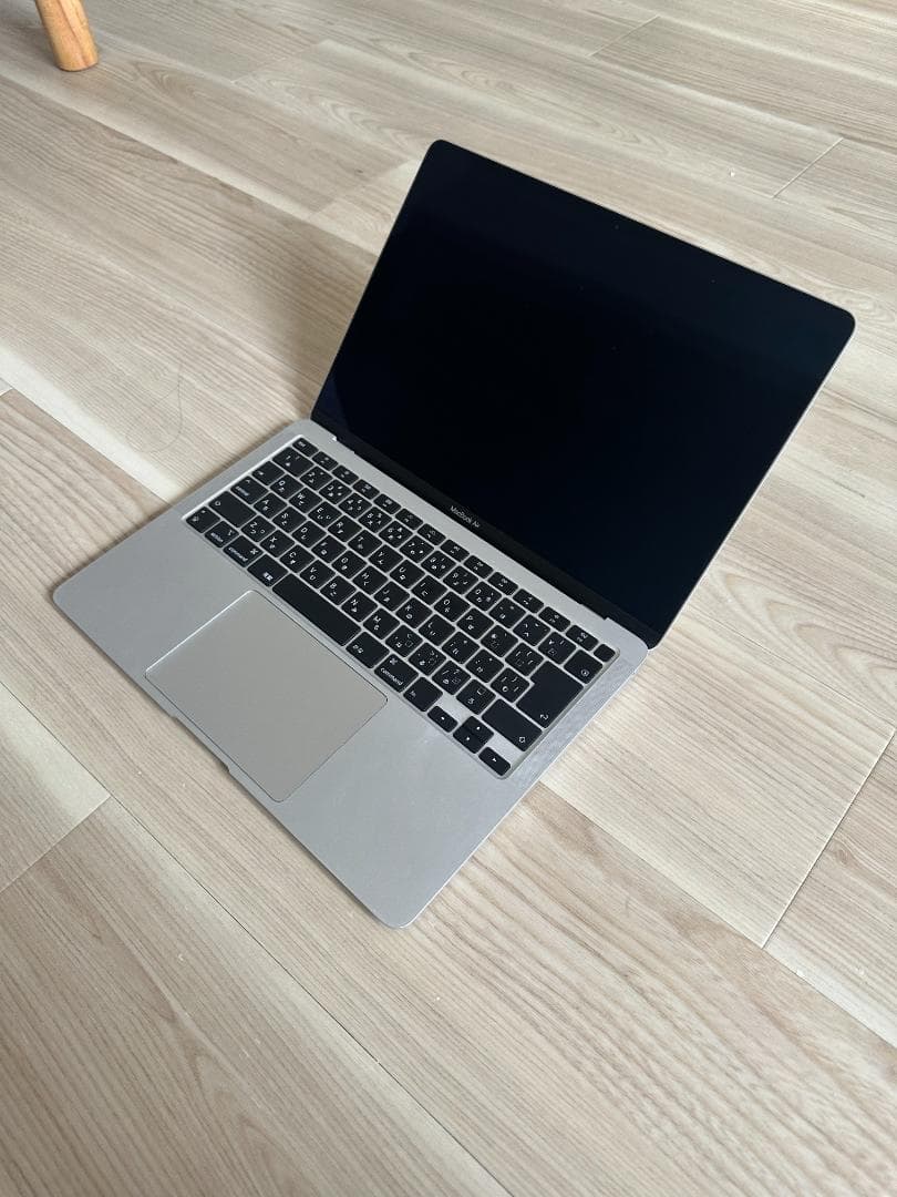 Apple MacBook 13インチ 2020 i5 シルバー