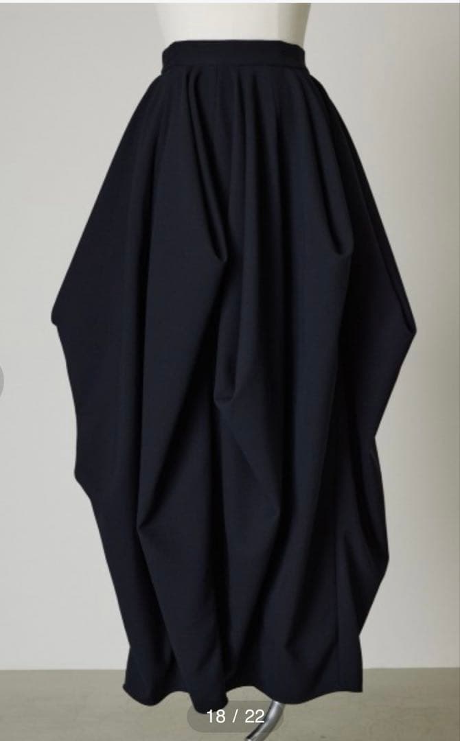 スカート Tuck drape SK