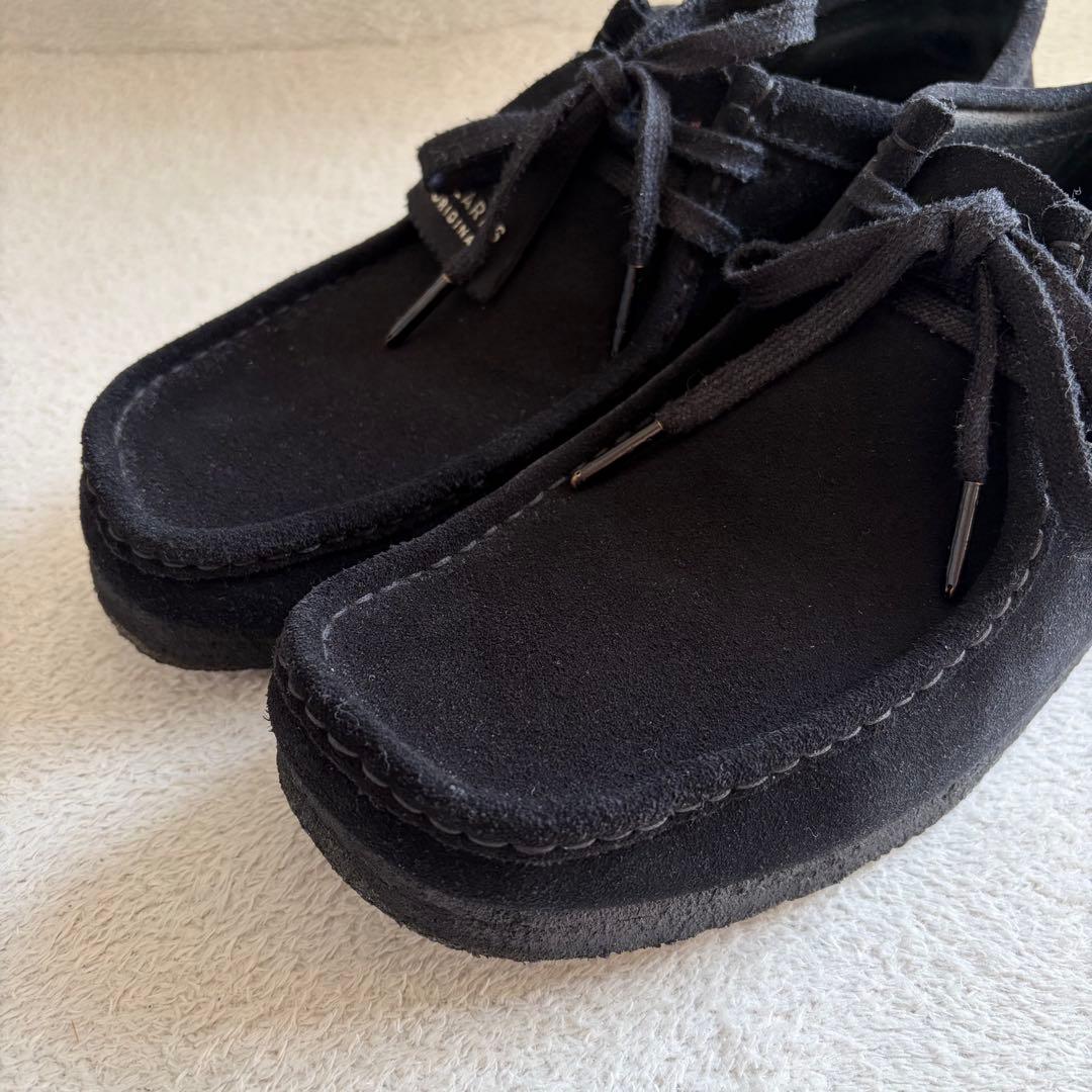 あくたん Clarks originals ワラビーシューズ ブラック