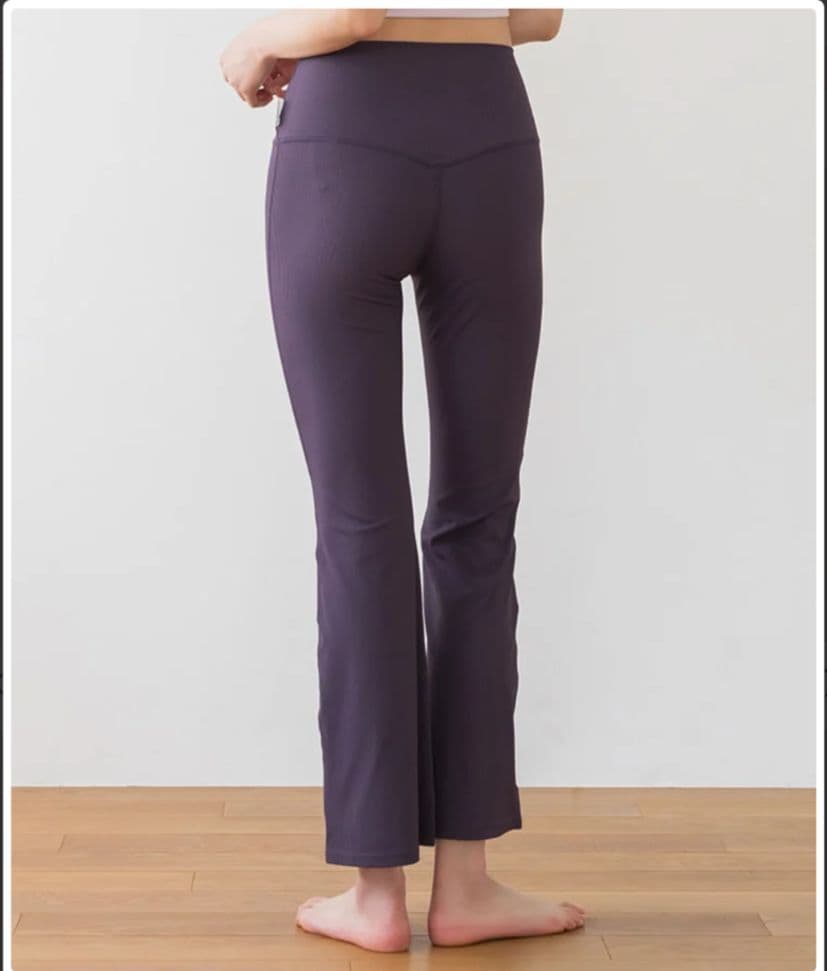 【SUKALA】ベーシックリブフレアパンツ　プラム　Mサイズ 完売品