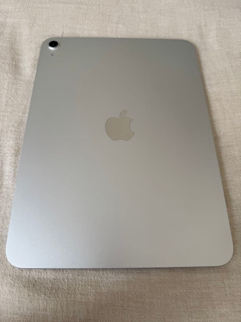 Apple iPad 11インチ Wi-Fi 128GB 第11世代　シルバー