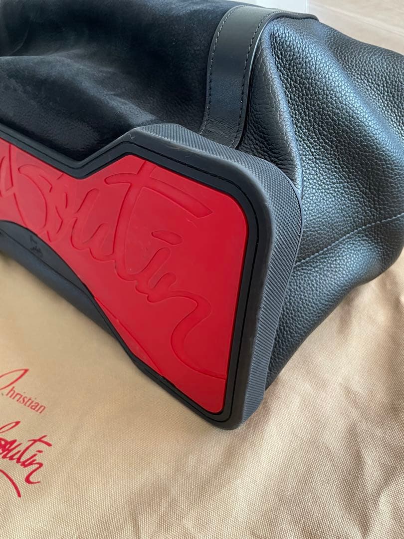 Christian Louboutin クリスチャンルブタン　バッグ 黒/赤