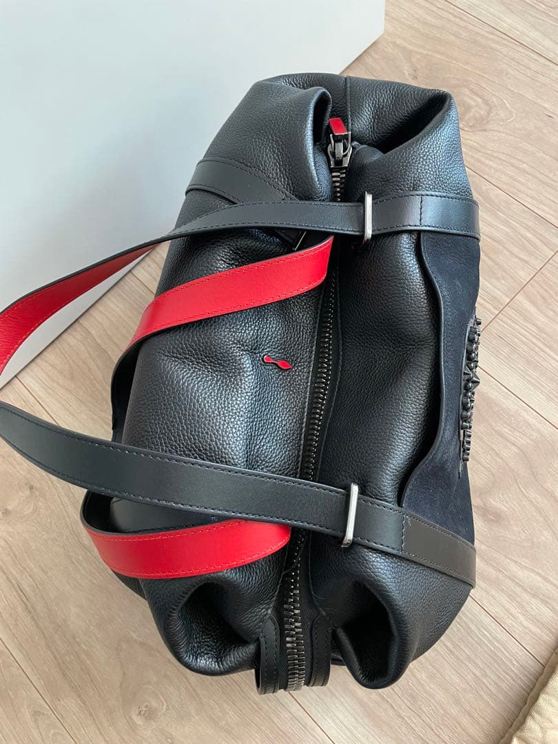 Christian Louboutin クリスチャンルブタン　バッグ 黒/赤